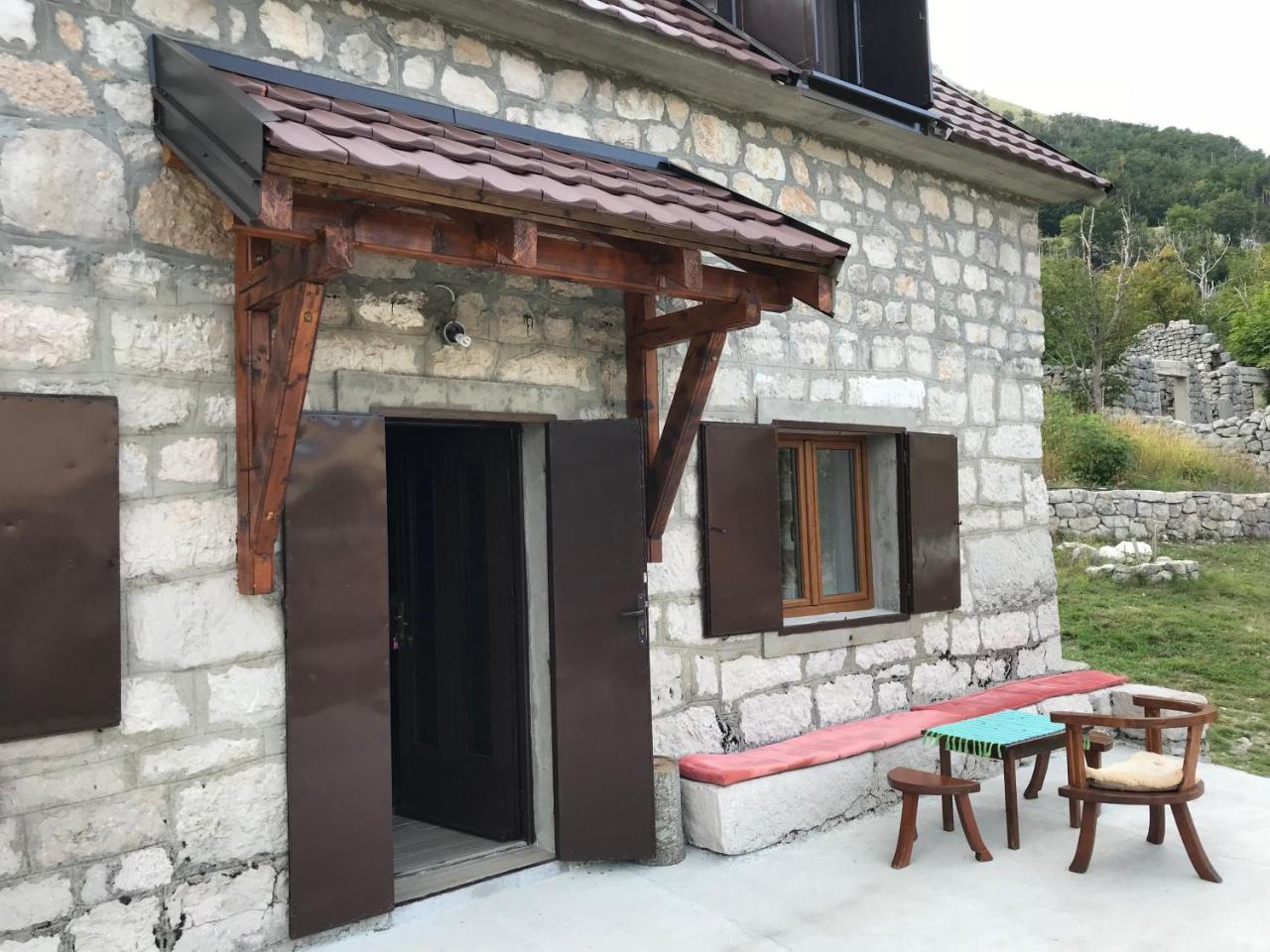 Lovcen Holiday Home Cetinje Dış mekan fotoğraf